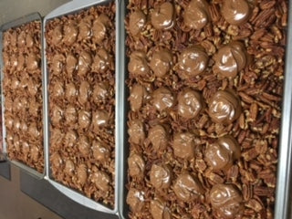 Guittard Old Dutch Milk Chocolate Wafers - 25 Pound Box