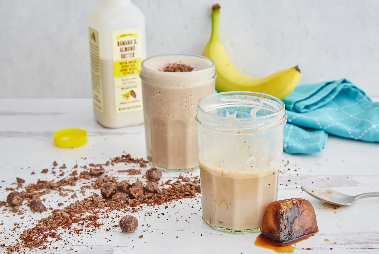 Banana & Almond Butter Protein Smoothie - 16 Fl Oz