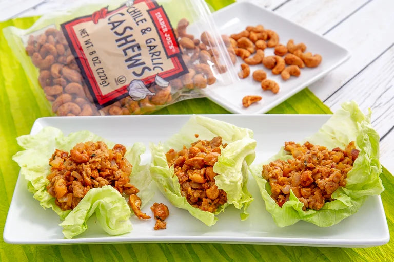 Trader Joe's Chile & Garlic Cashews Savory Snack 8 oz