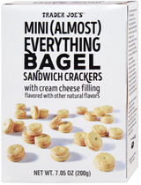Trader Joes Mini Everything Bagel Sandwich Crackers 7.05 Oz